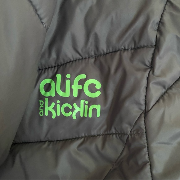 Alife & Kickin Puffer Jacket Size XS - Picture 3 of 5